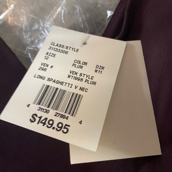 DAVIDS BRIDAL CELEBRATE DB STUDIO BRIDESMAID GOWN - Picture 2 of 4